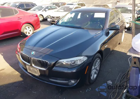 2013 BMW 528I z USA, uszkodzony, nr VIN WBAXG5C51DD229815
